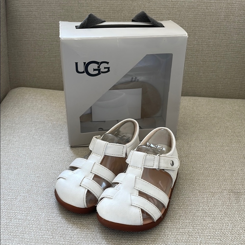 UGG Toddler White Sandals Fisherman-style